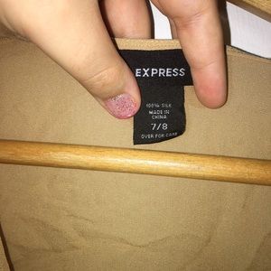 Tan express top size 7/8 (medium)